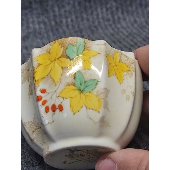 Vtg Paragon China Loretta Scalloped Cream & Sugar Yellow Bone China - Picture 3 of 9